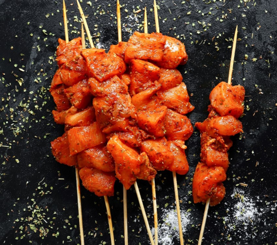 Image de Brochettes de bœuf marinées - Aux aromates - (250g)